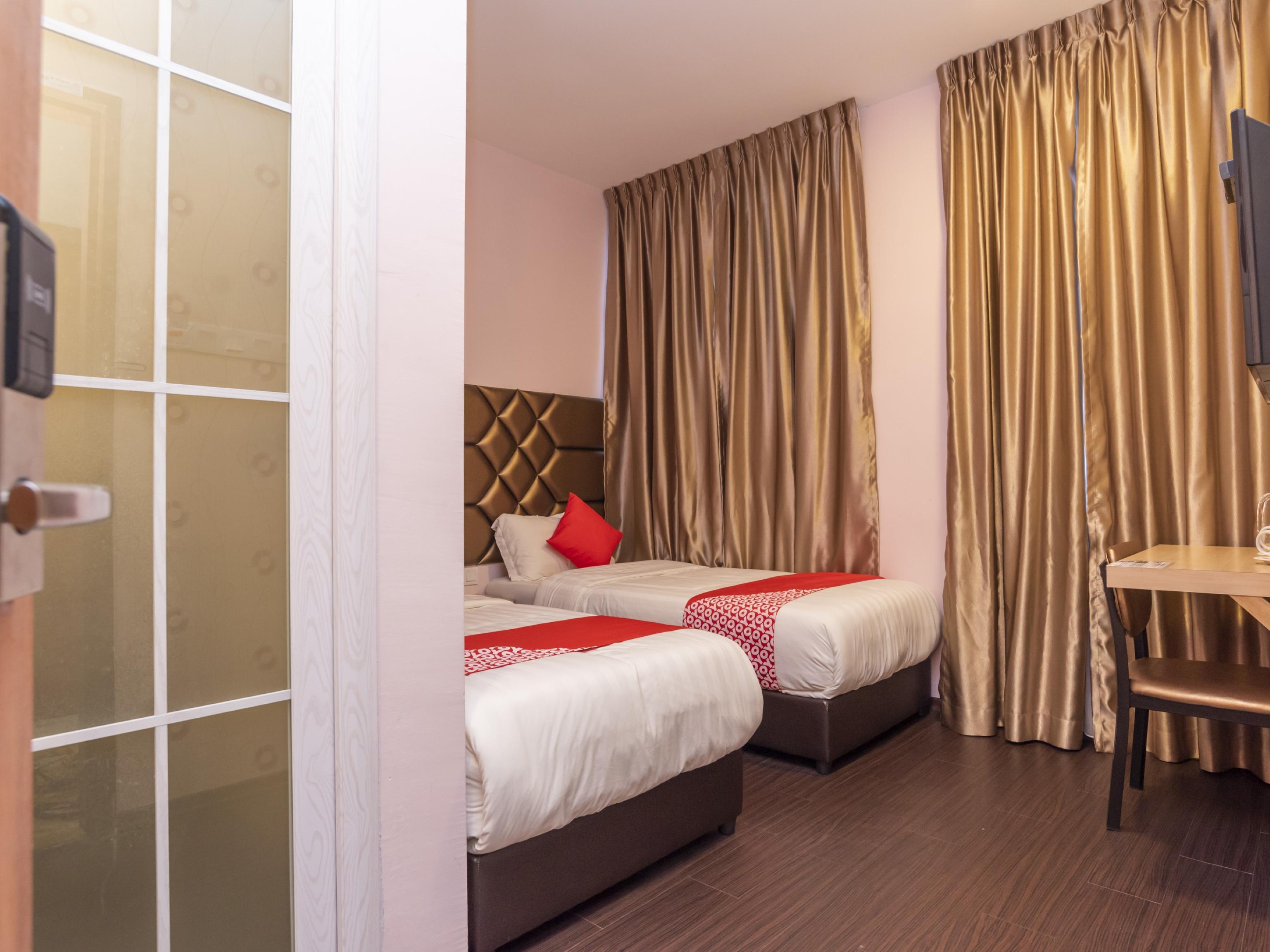 Zenz Hotel Kulai Dış mekan fotoğraf